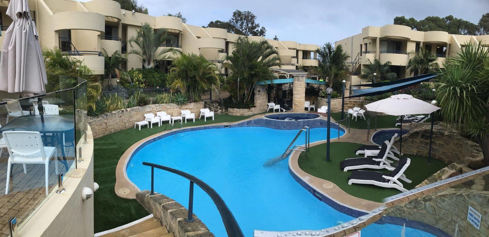 Silver Sands Resort Mandurah Buitenkant foto