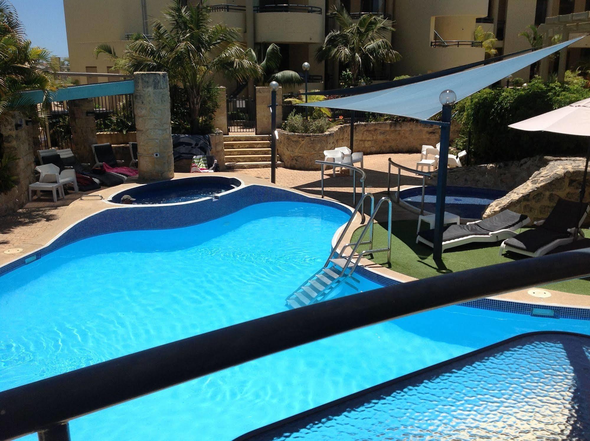 Silver Sands Resort Mandurah Buitenkant foto
